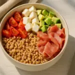 Poke all’italiana: la ciotola fredda che sta sostituendo la pasta fredda
